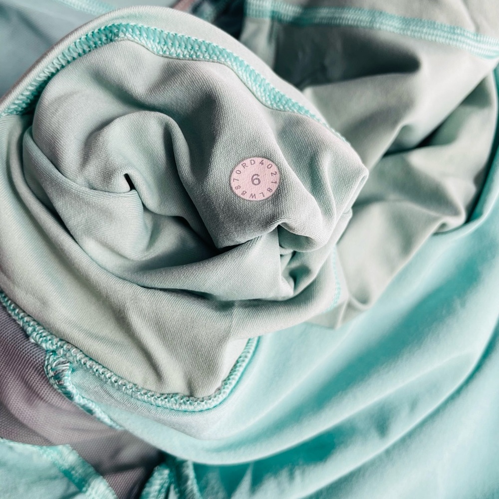 lululemon athletica Women's Athletic Shorts - Aqua - Picture 7 of 9
